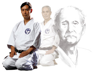Wado-Ryu Karate-Do Renmei embléma